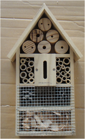 DIY INSECT HOTEL